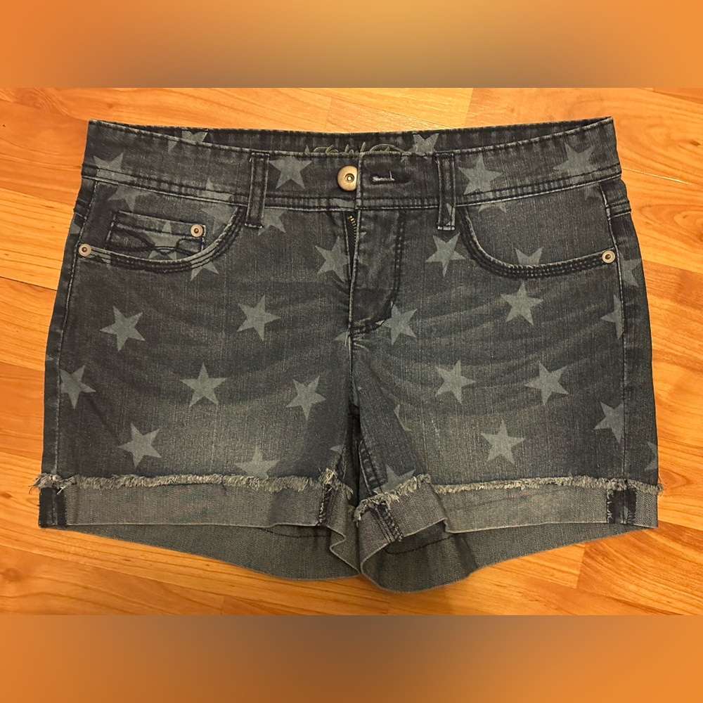 Faded Glory Blue Jean Shorts with Star Pattern size 6